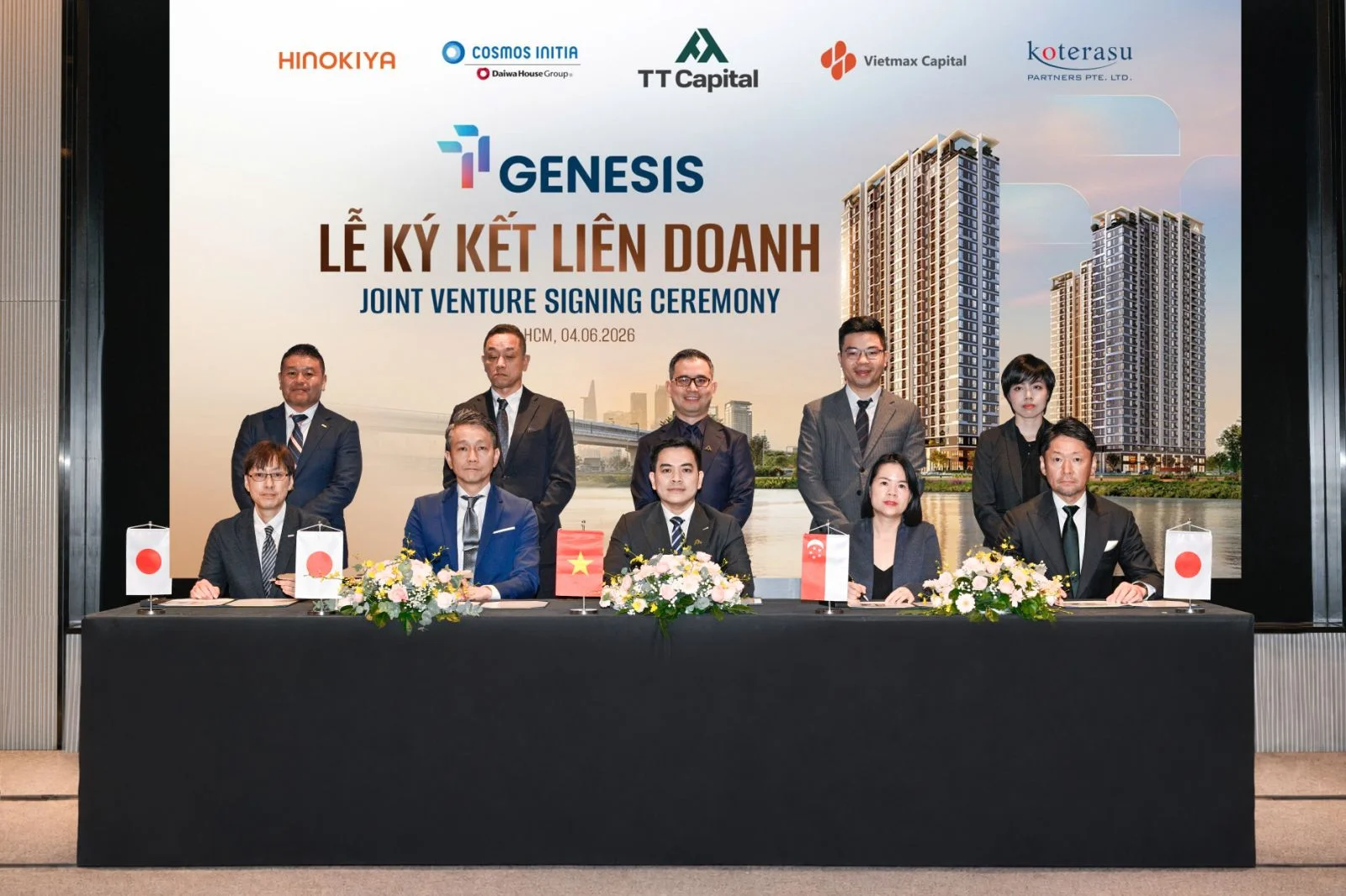 Truyền hình HTV và loạt báo lớn đưa tin Lễ ký kết liên doanh dự án TT GENESIS